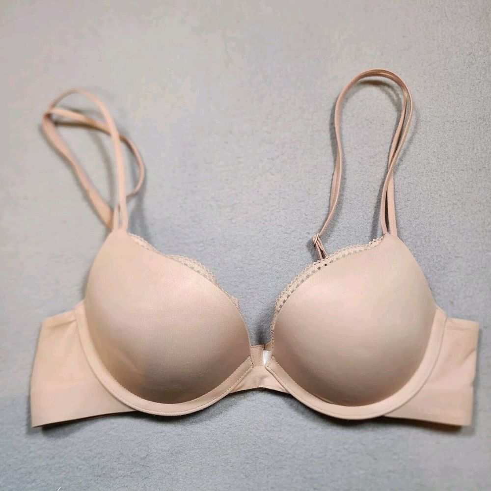 Calvin Klein Bra UKURAN 34A Beige Underwired Tshirt Balconette‎